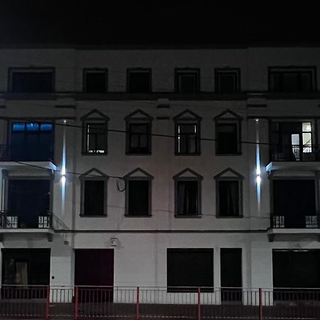 Gamler Apartments By Letrent Zyrardow Kültér fotó